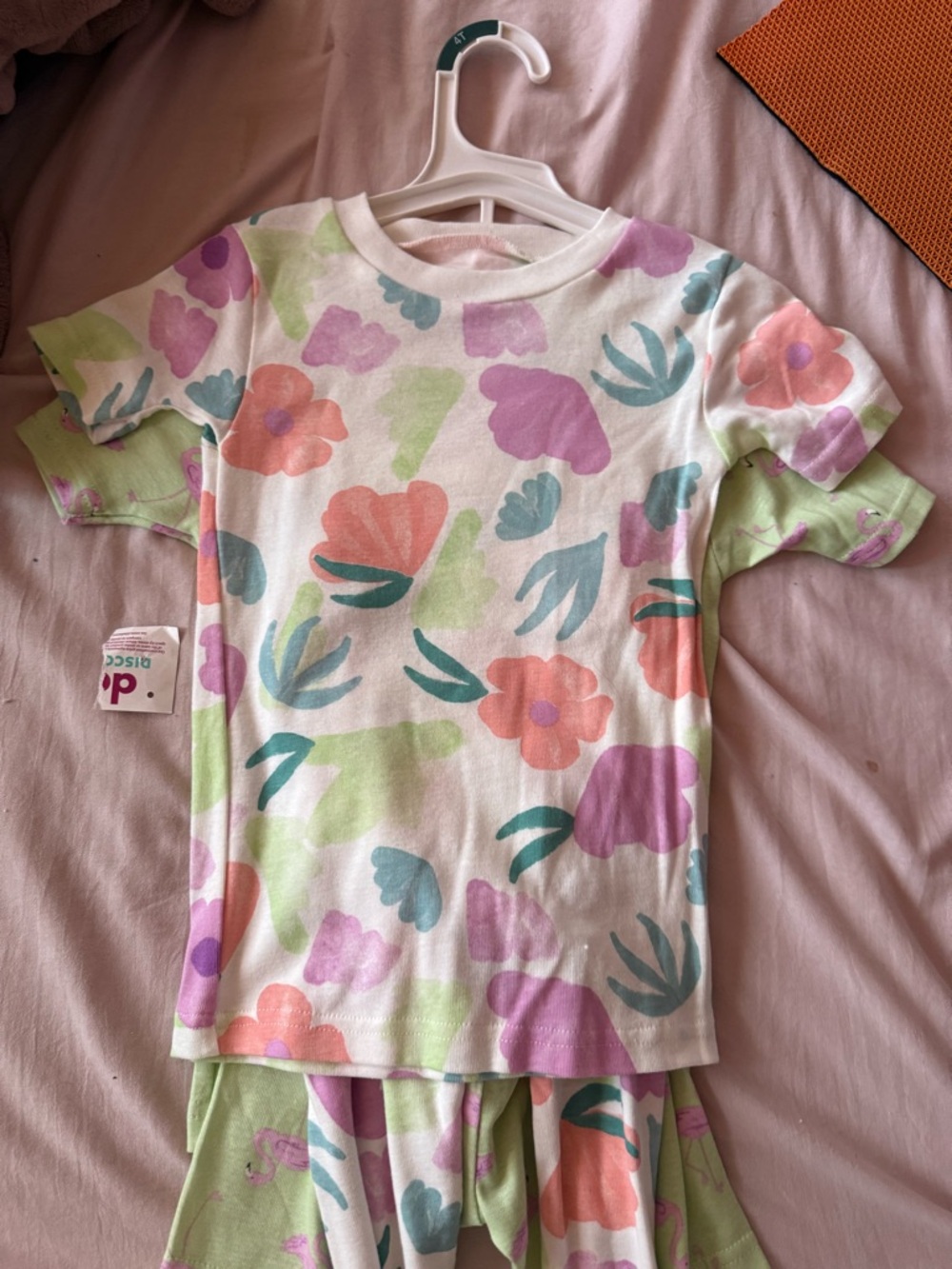 Toddler girl four piece pijama set